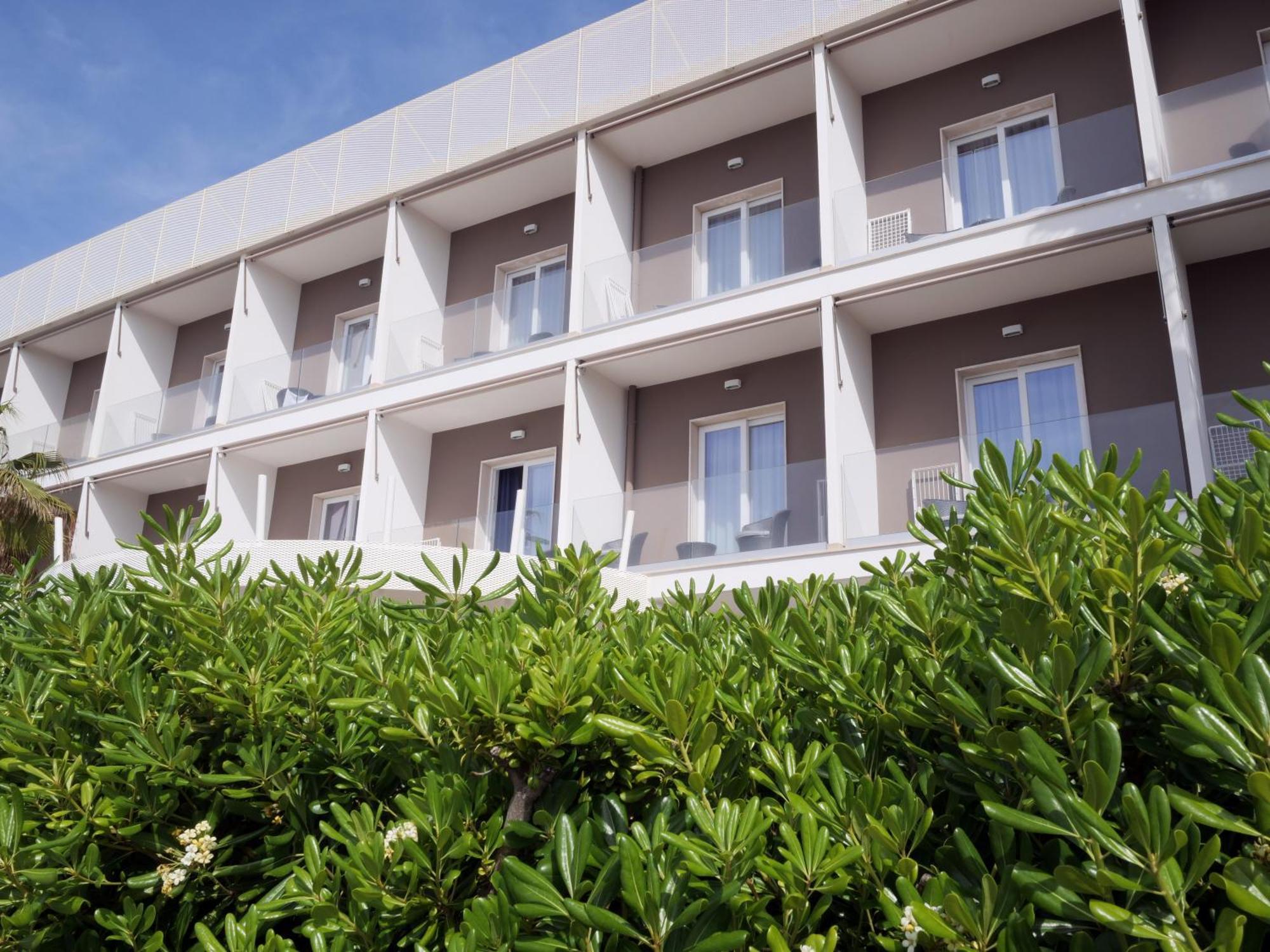 Ticho'S Greenblu Hotel กัสเตลลาเนตา มารีนา ภายนอก รูปภาพ